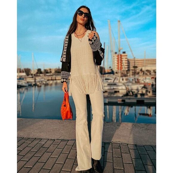 Fringe Textured Top New Light Beige - Picture 3 of 9